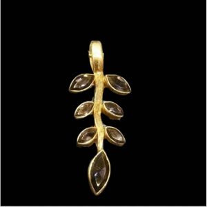 iolite-leaf-pendant-in-pure-925-silver