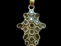 Beautiful Iolite in Pure 925 Silver Pendant
