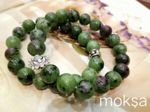 ruby-zoisite-10mm-round-beaded-bracelet-aaa-quality-1pc