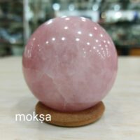 Rose quartz sphere