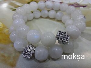 tourmalated-white-rainbow-moonstone-bracelet-round-aaa-quality