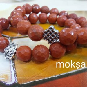 red-jasper-faceted-round-bracelet