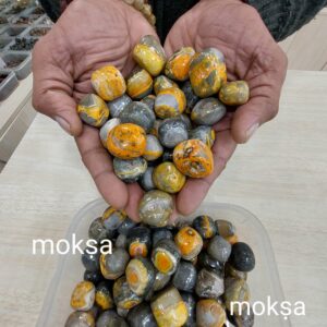 bumblebee-jasper-tumbled-1pc