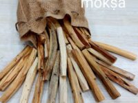 Authentic Palo Santo Smudge Stick for Spiritual Cleansing, Meditation, and Home Energy Purification - 1pc
