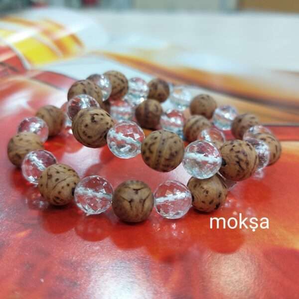 Clear quartz and Bodhi seeds bracelet