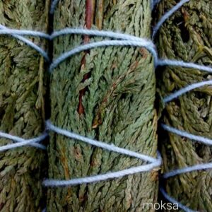 Californian cedar smudge sticks - 4 inch