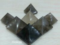Smoky pyramid 1 inch - 1pc