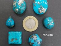 Iranian Turquoise crystal with Pyrite - 1pc