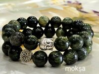 Chrome Diopside crystal bracelet (Your guide to Knowledge)  - 10mm - 1pc