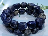 Sodalite crystal bracelet - tumbled - 1pc - memory, digestion, mental clarity