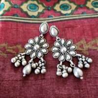 Flower earring