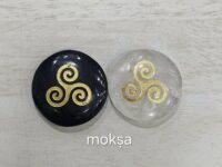Triskelion- the triple spiral - cabochon - 1pc