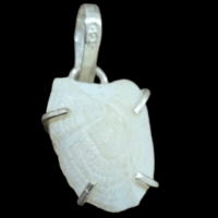 maach mani 92.5 silver pendant - protection prosperity - 1pc