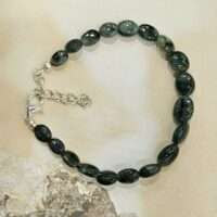 Enchanting emerald bracelet with hook and chain - 1pc