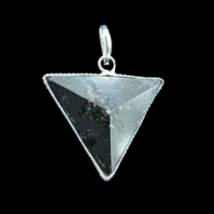 black-tourmaline-pencil-pendant-3